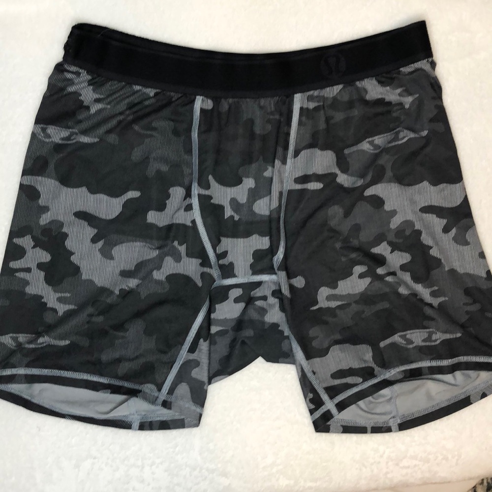 Lululemon Camo Boxers Small